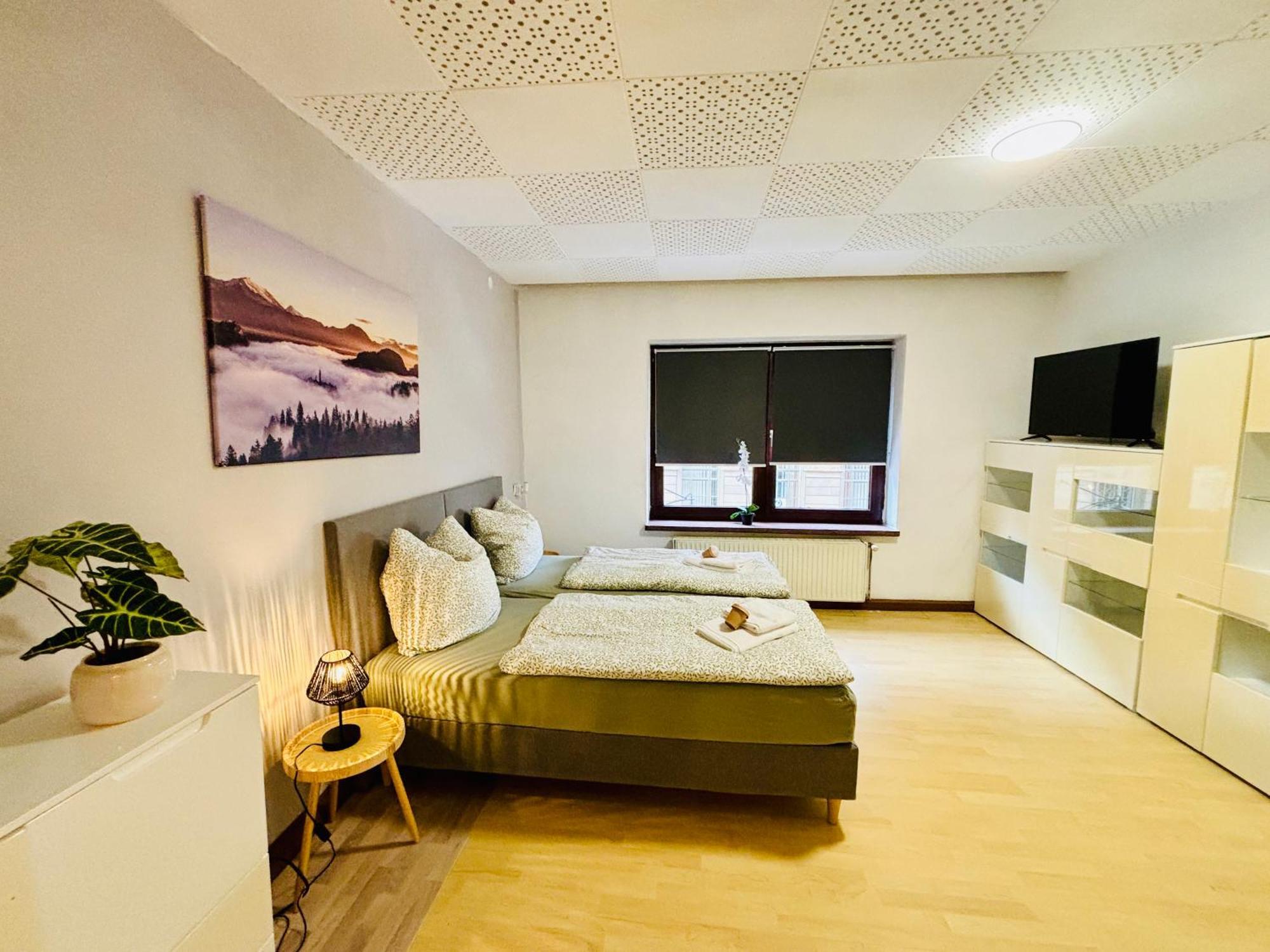 Harmony - Ganzes Appartement 3 Schlafzimmer City Meiningen Dış mekan fotoğraf